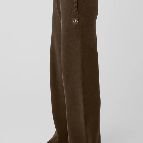 Alo Yoga Scholar Sweatpants Espresso - Picture 1 of 5